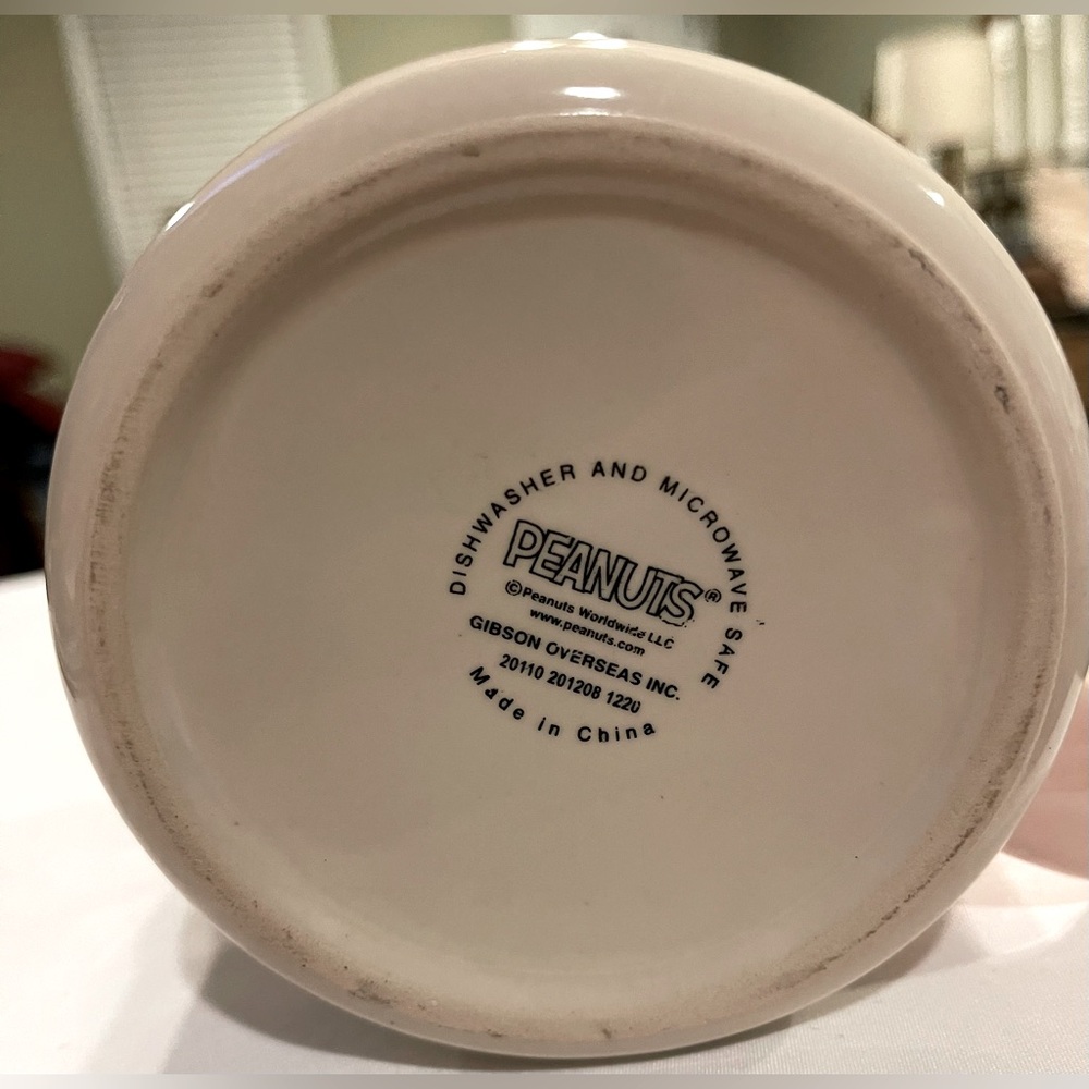 Peanuts Snoopy Easter oversized mug pink white - Picture 5 of 5